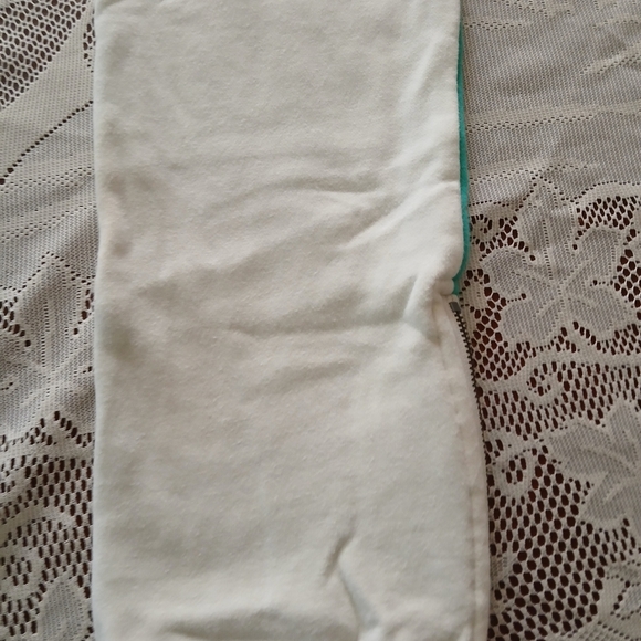 #0130 Boys Makobi Cream, Green and Red Sweat Pants Size Medium - Picture 13 of 16